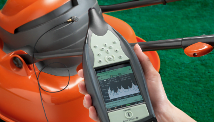 Vibration analysis on lawn mower with Type 2250-W